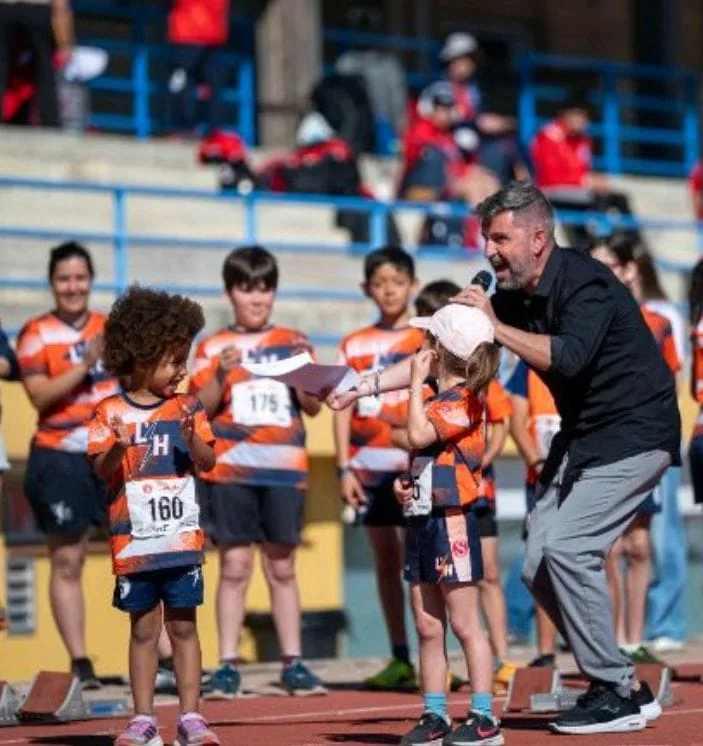 Alex Parreño · Jornada de atletismo infantil