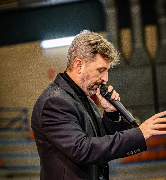 Alex Parreño · Concentración antes del directo
